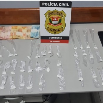 Adolescente é flagrado com drogas e objetos furtados